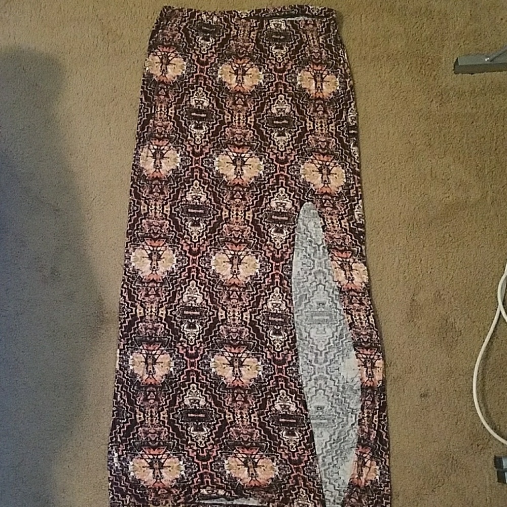 Maxi skirt